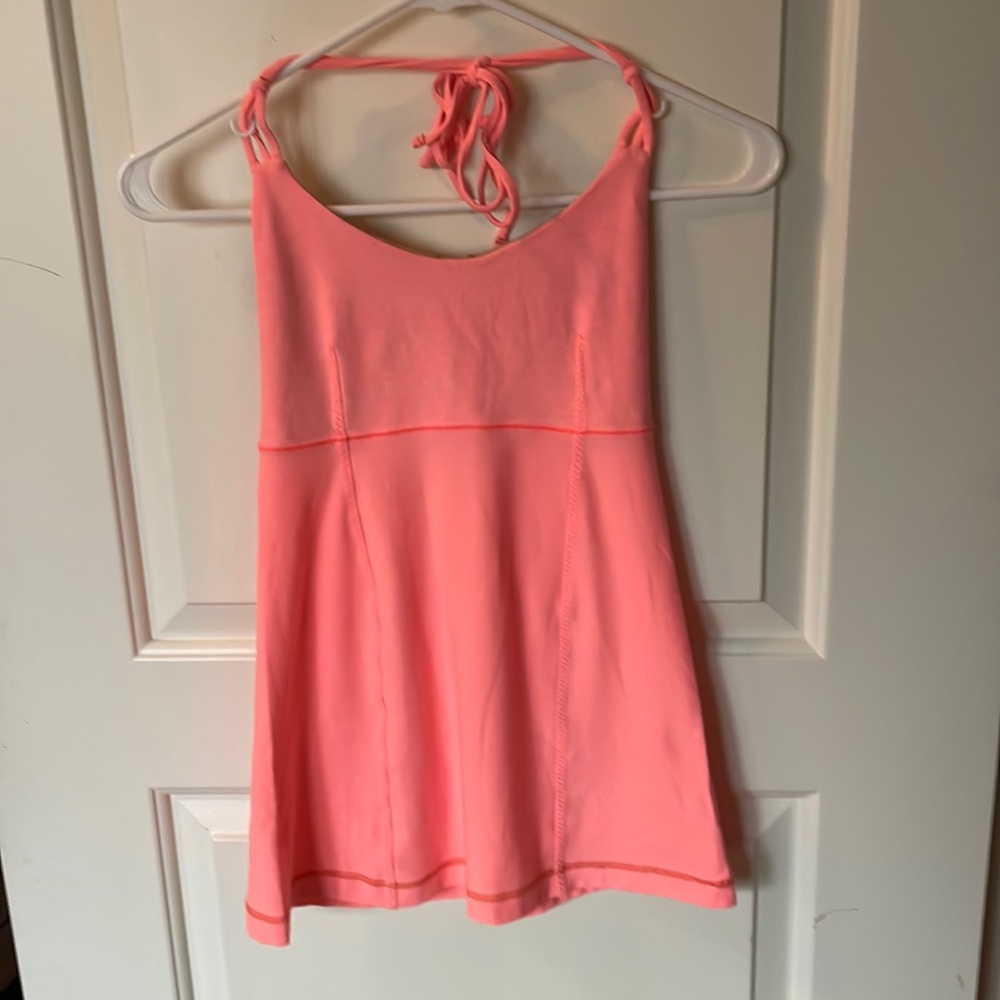 Lululemon halter tank 4